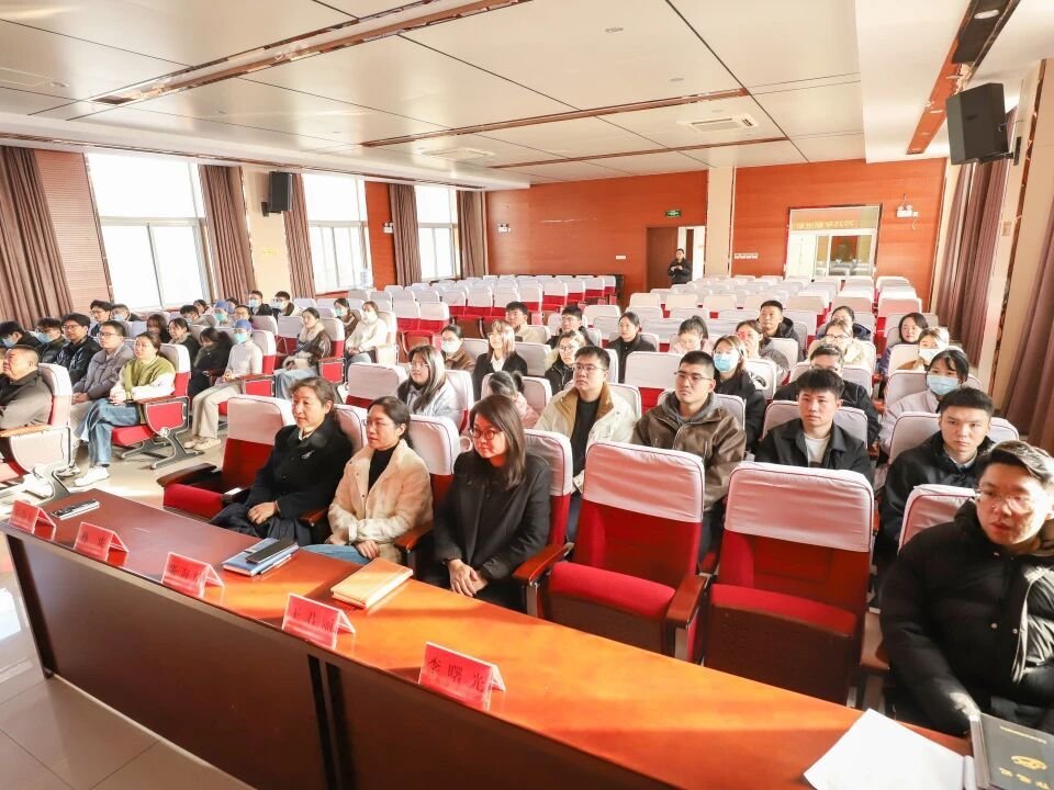 淬炼初心 赋能前行——我院开展2025年新进职工岗前培训