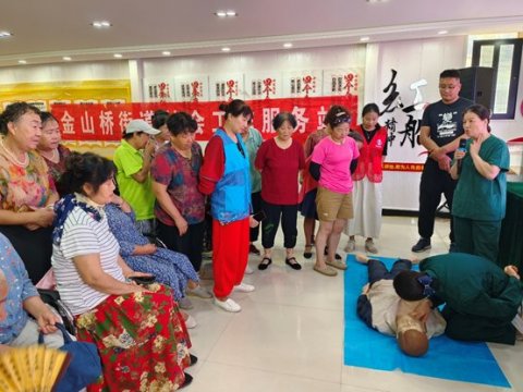 “提升全民科学素养，助力科技自立自强” 徐州市传染病医院开展主题科普宣传活动